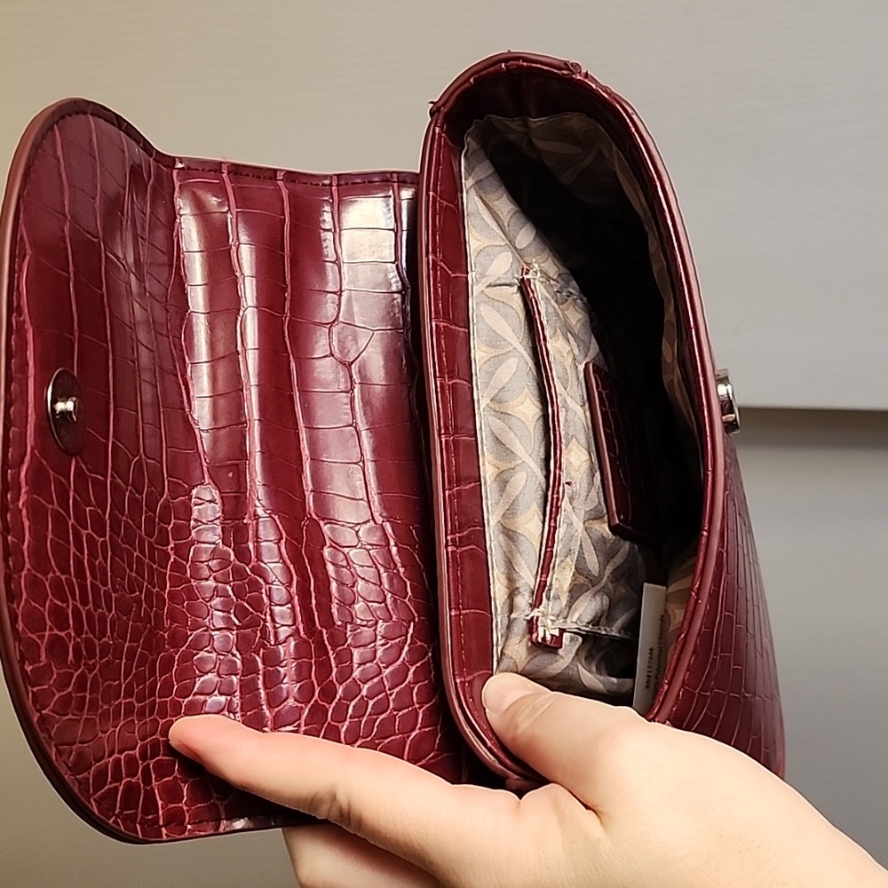 "CXL By Christian Lacroix" Croc Skin Purse ❤️ - Picture 5 of 12